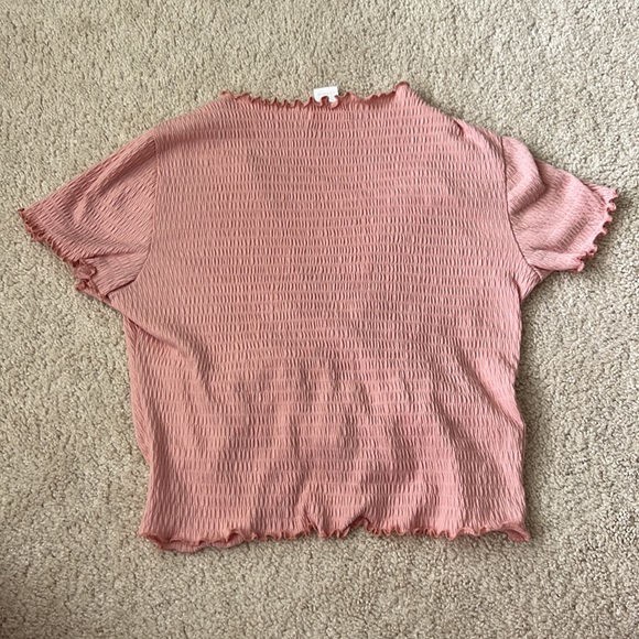 ALTER'D STATE Coral Cropped Blouse Women’s Medium - Picture 2 of 3